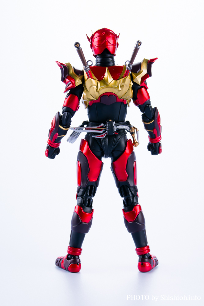 レビュー】S.H.Figuarts（真骨彫製法） 仮面ライダー装甲響鬼