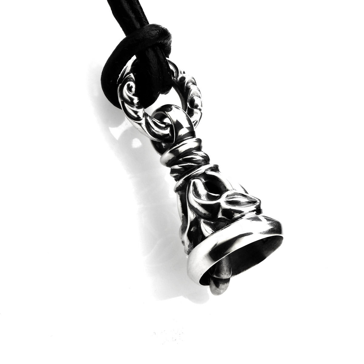 楽天市場】ロンワンズ LONE ONES クレーンベル ペンダント /M 日本正規