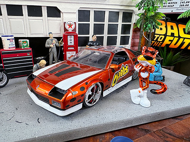 楽天市場】Jada チートス チェスターチーター ＆ 1985年 シボレー