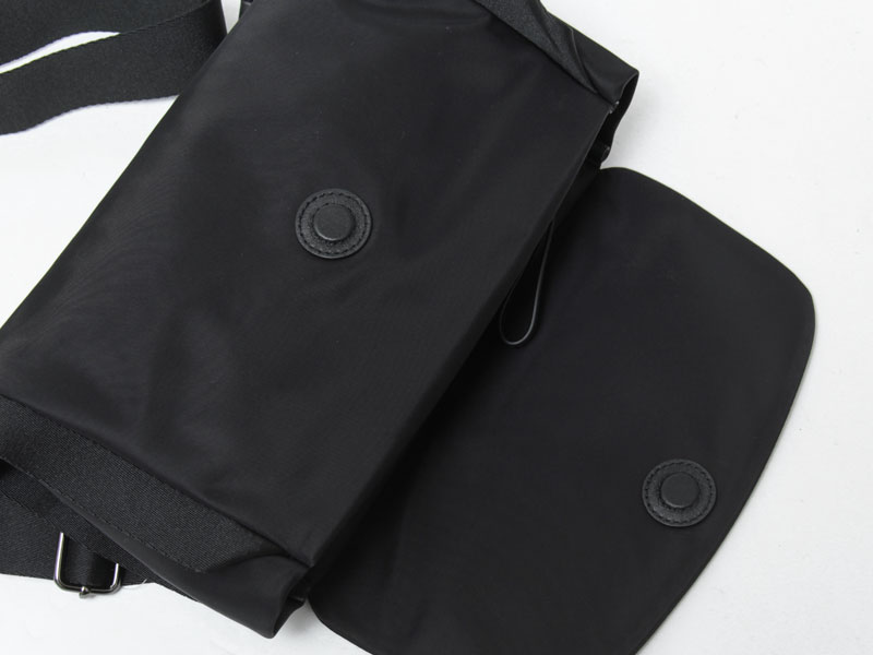 楽天市場】【10％クーポン】ラクーオ バッグ LAQUOH ボディバッグ