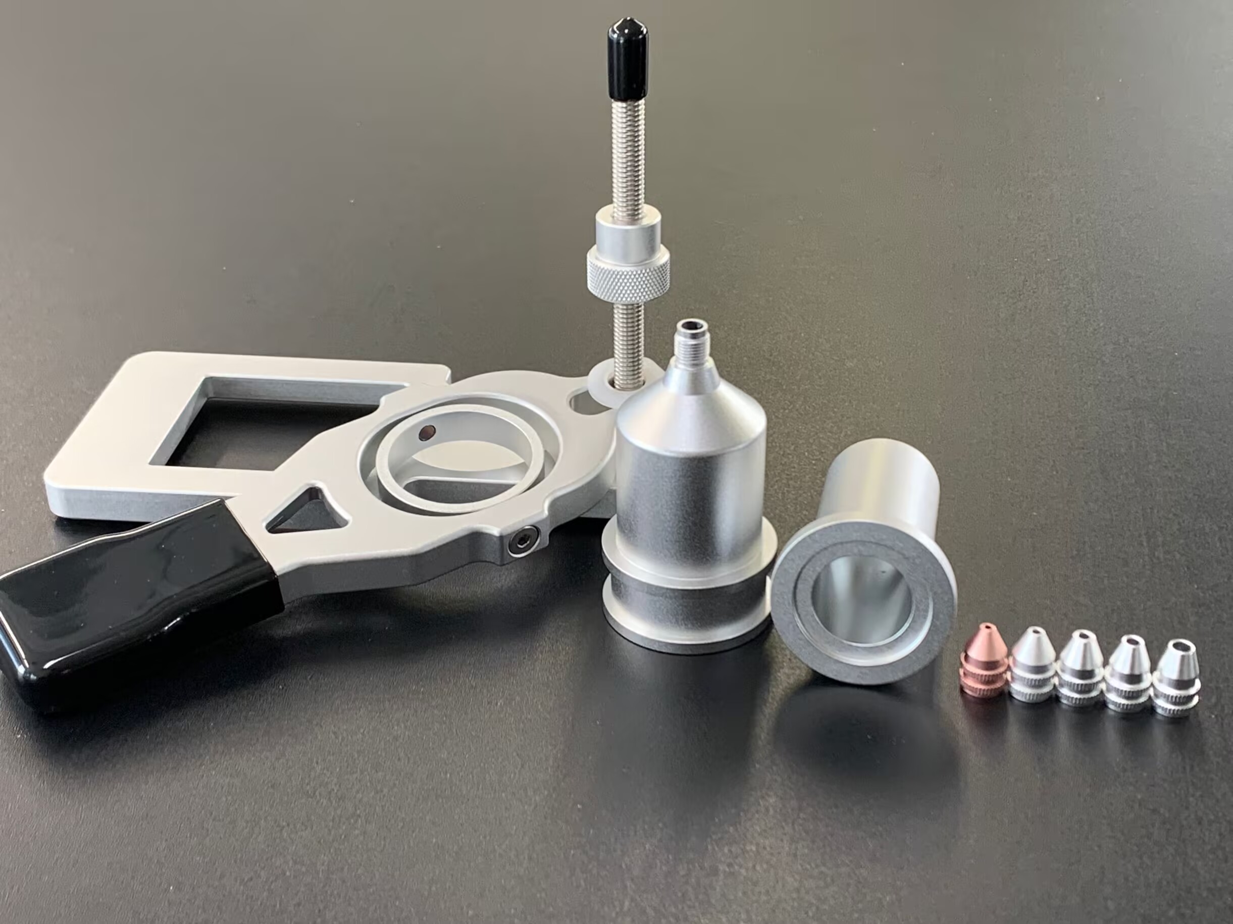 楽天市場】最新タイプ ヘラブナ釣りプロ向き競技用 うどん絞り器アルミ