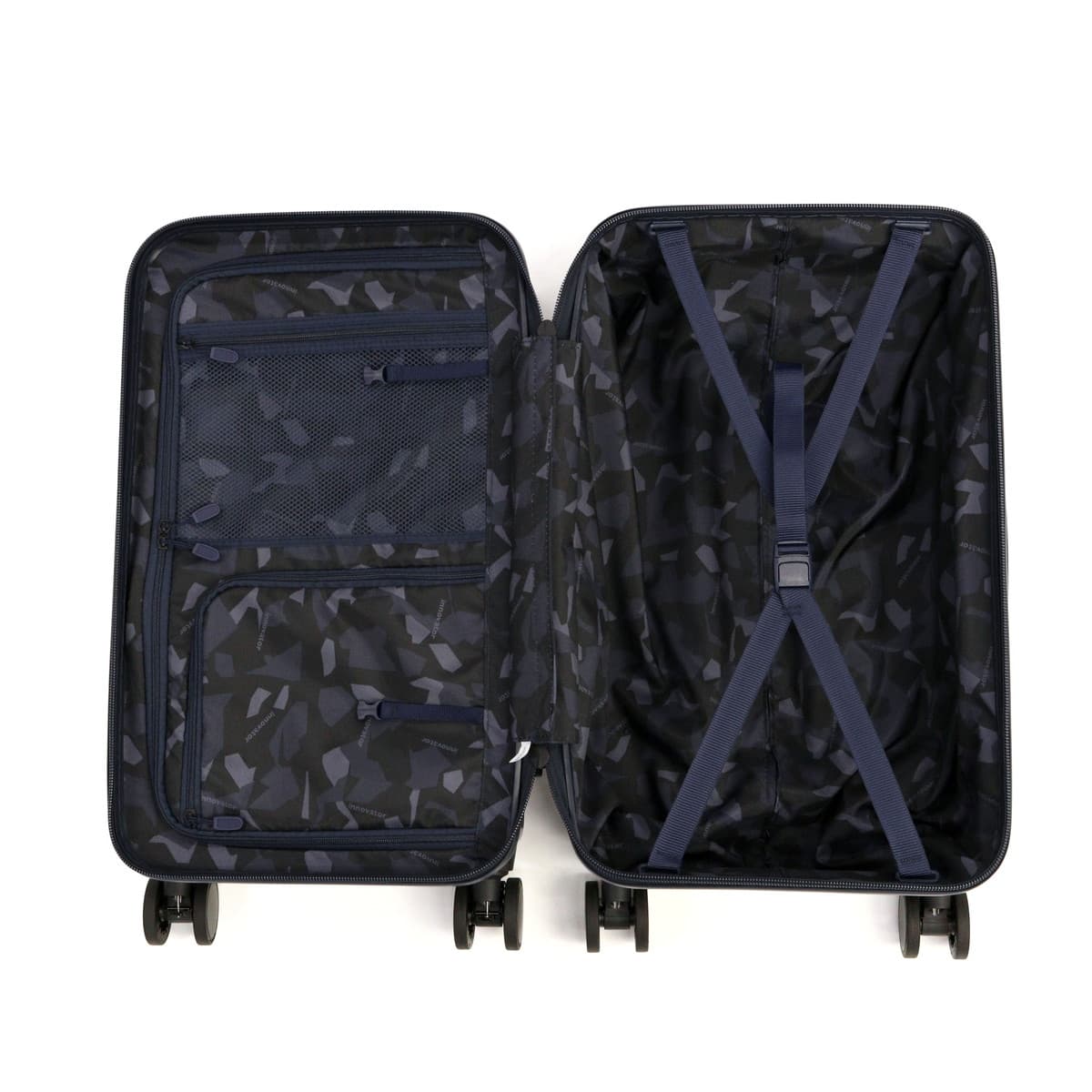 楽天市場】ノベルティ付 【正規品2年保証】 イノベーター スーツケース