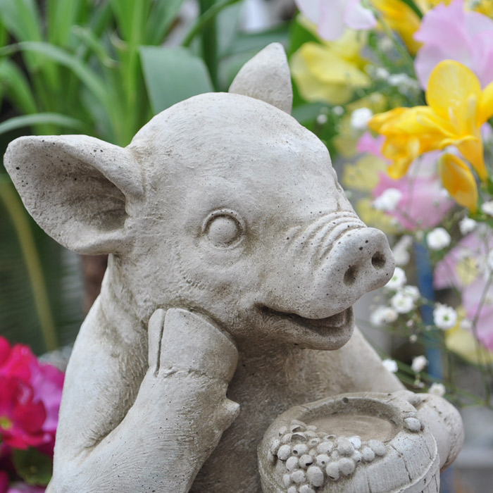 楽天市場】英国製 ストーン【スタンディングピグ】豚置物 ヨーロッパ