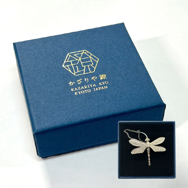 楽天市場】かざりや鐐 kzr-e-007 ピンバッジ「トンボ 大 (タイタック用