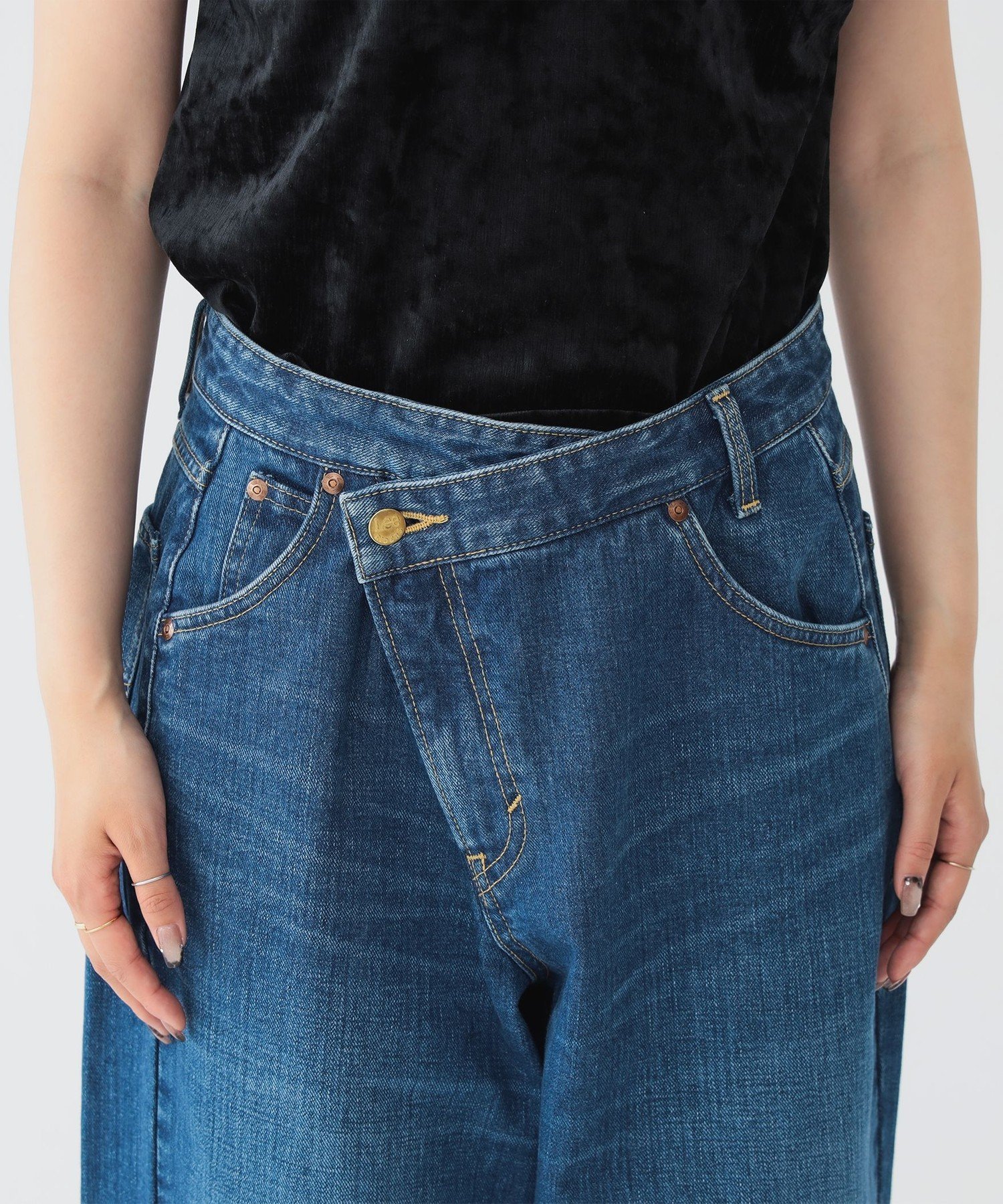 BEAMS WOMEN｜【別注】Lee * maturely / デニム アシメ パンツ
