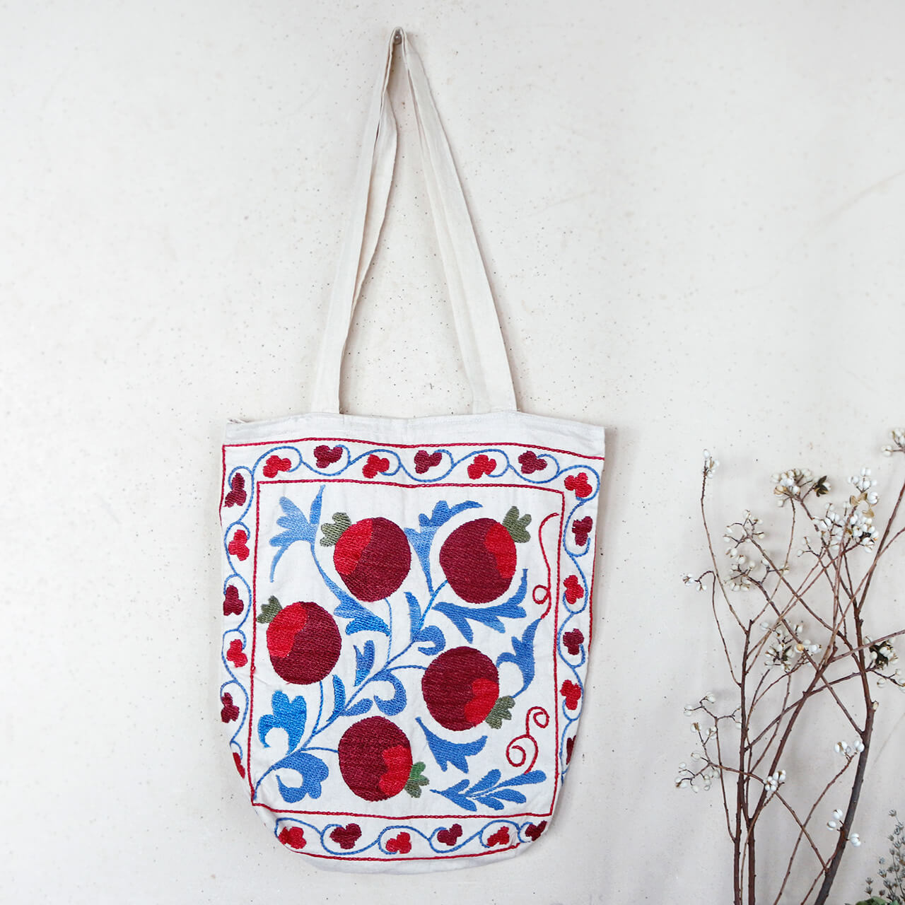 楽天市場】【1点もの】スザニ刺繍 トート バッグ ザクロ レッド 系