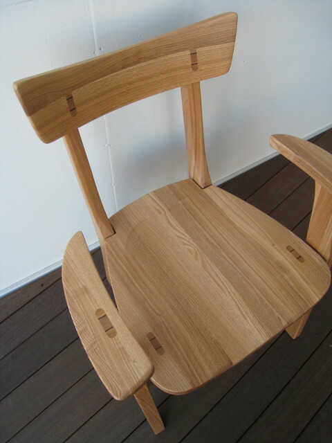 楽天市場】ダイニングチェア アームチェア 無垢 タモ無垢 木製チェア