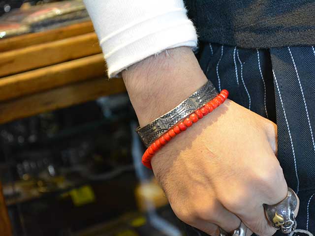 楽天市場】【CHOOKE/チョーク】「Swastika Sheet Stamp Bangle