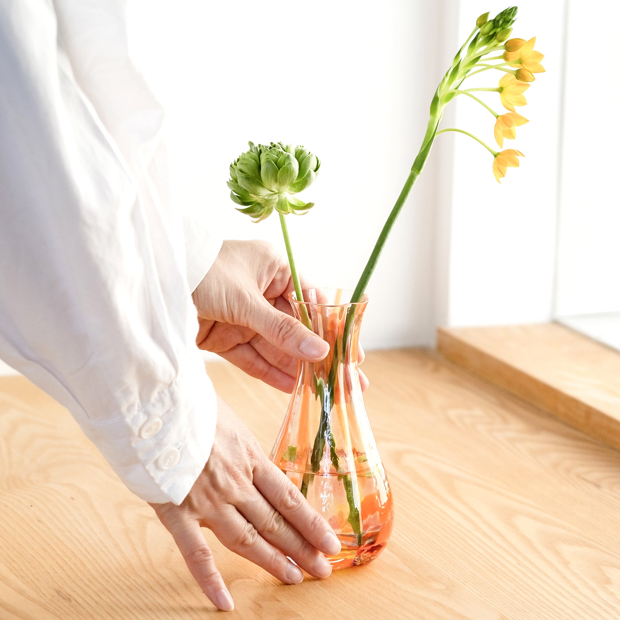 津軽びいどろ 花ひかり サンセットオレンジ | おしゃれな花瓶 かわいい