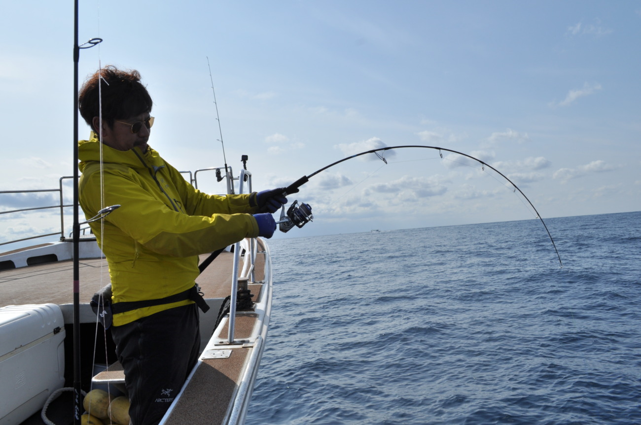 TrickStar 624 (Jigging Spinning Model for Yellowtail) | TRUTH JAPAN