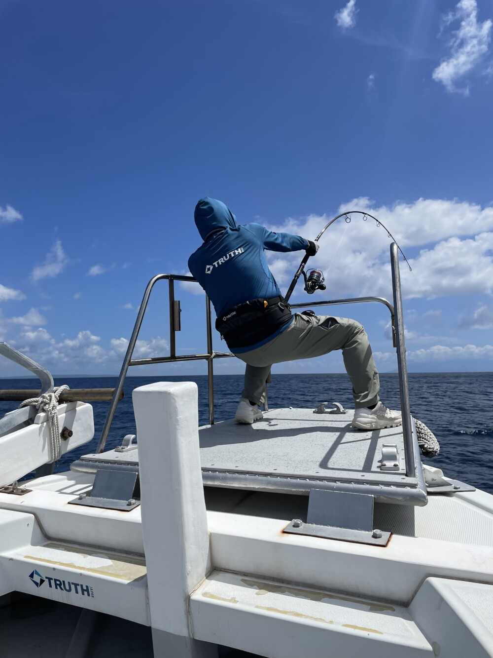 WhiteInsight 8210 | TRUTH JAPAN