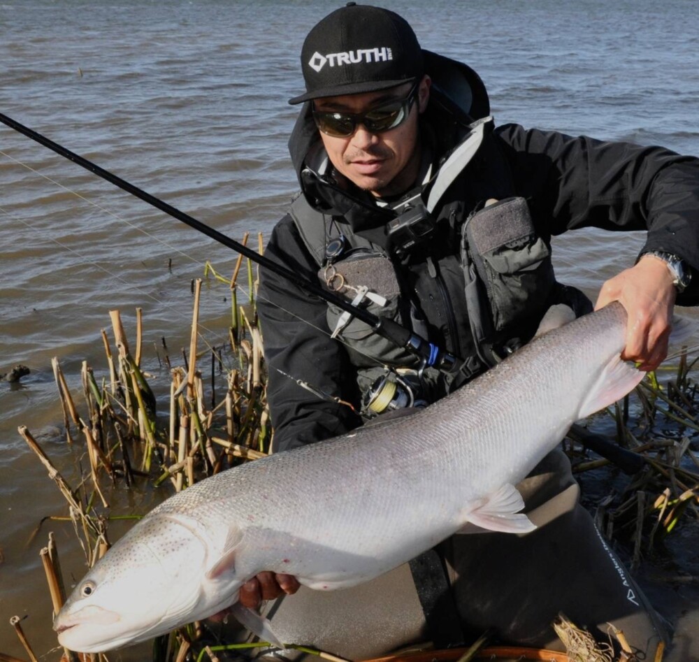 Permission 97SMH (SeaBass Spinning Model) | TRUTH JAPAN