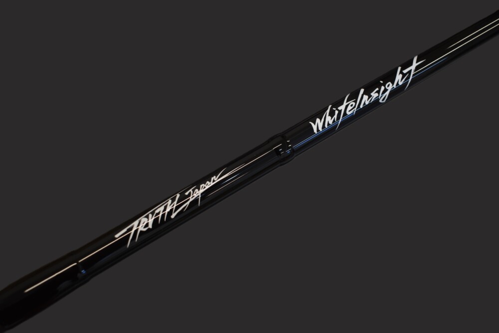 WhiteInsight 8210 | TRUTH JAPAN