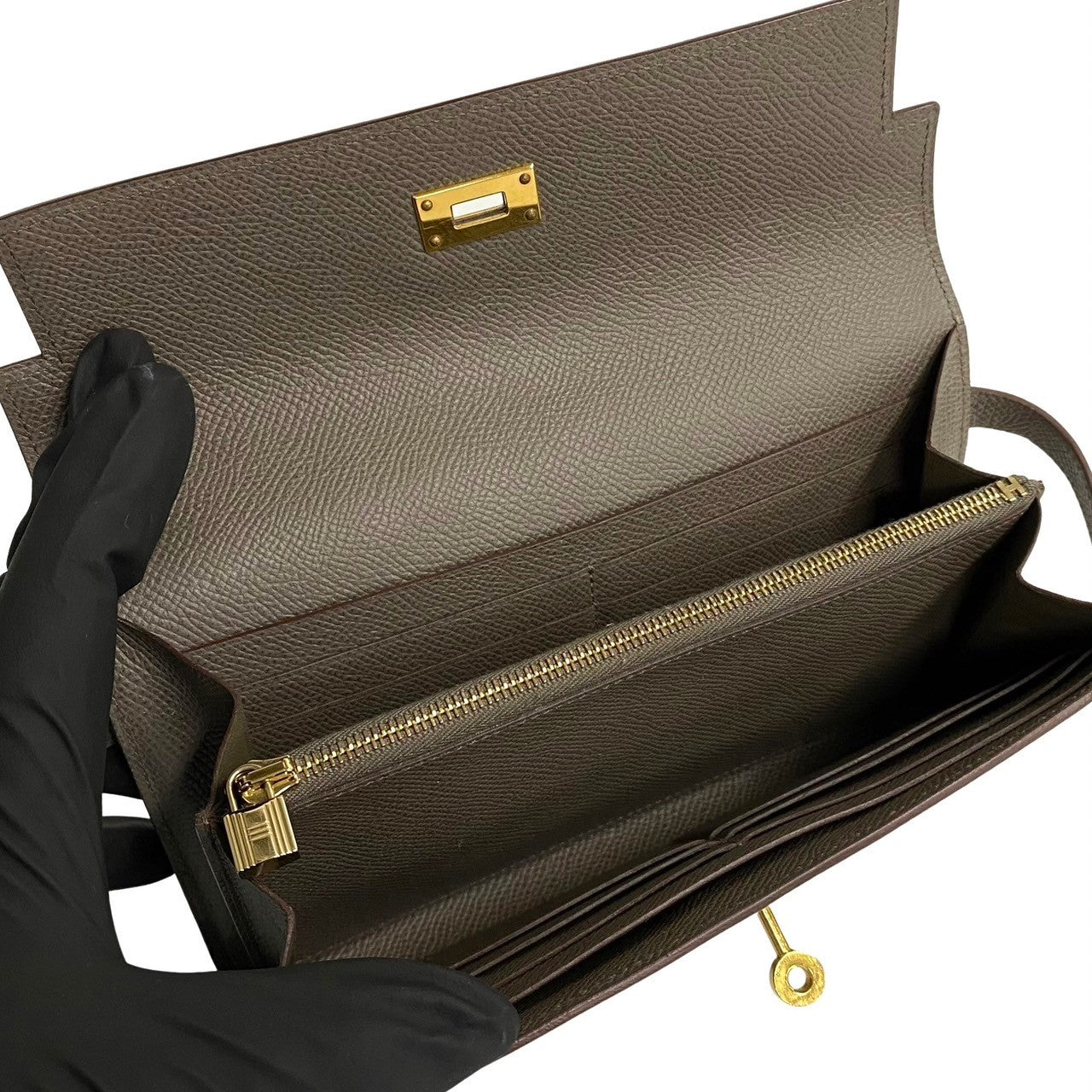 HERMES ケリーウォレット – Trip