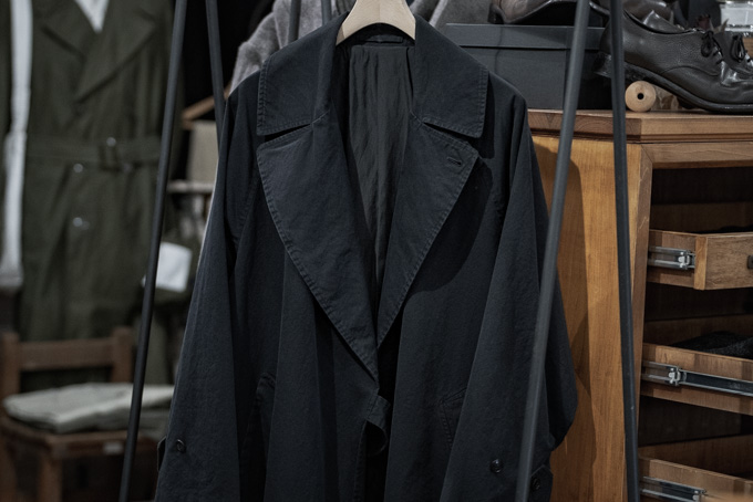 COMOLI -ウォッシュド タイロッケン コート, デニム 5Pパンツ