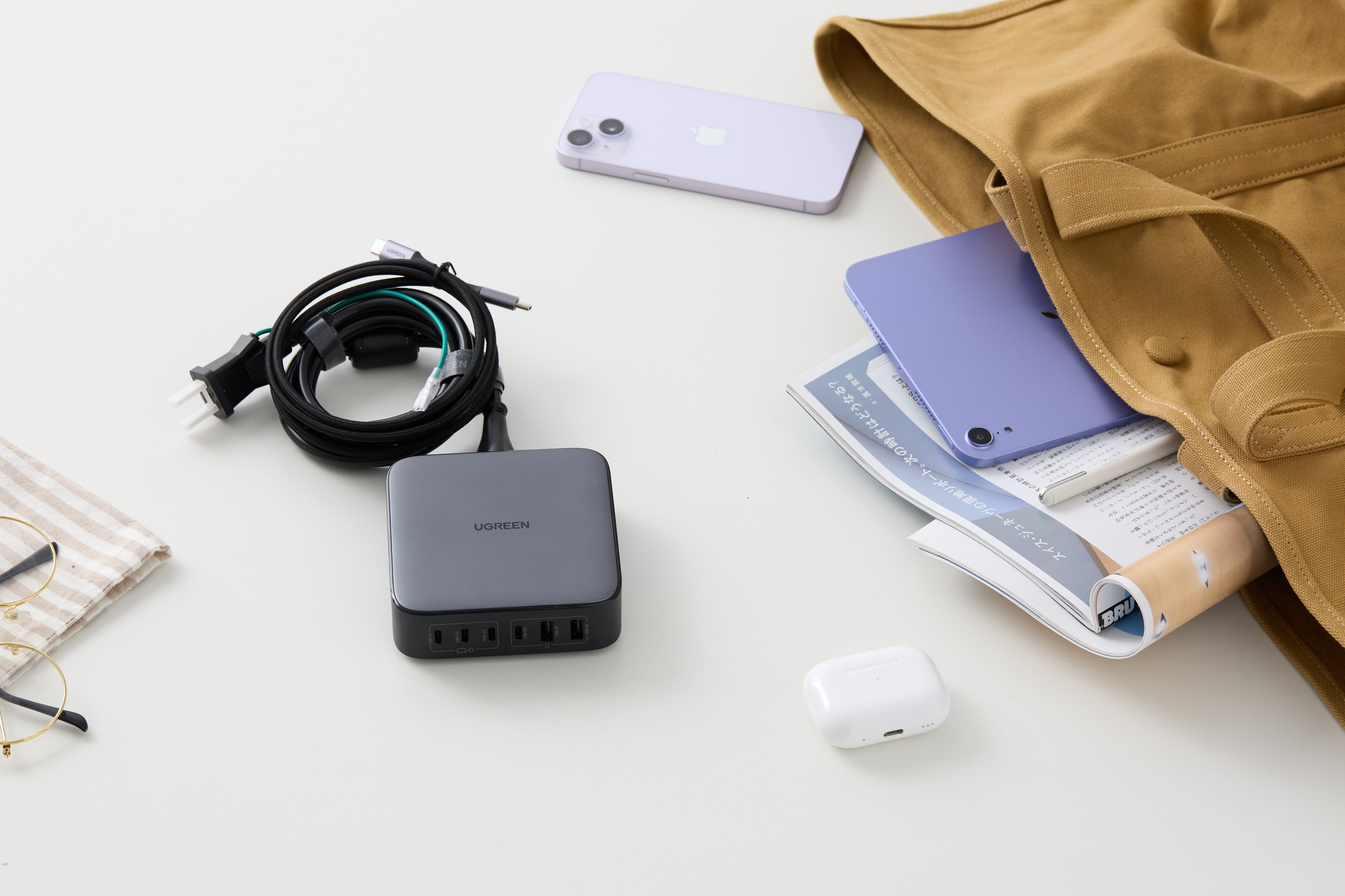 UGREEN PD充電器200W 6ポート卓上USB-C急速充電器