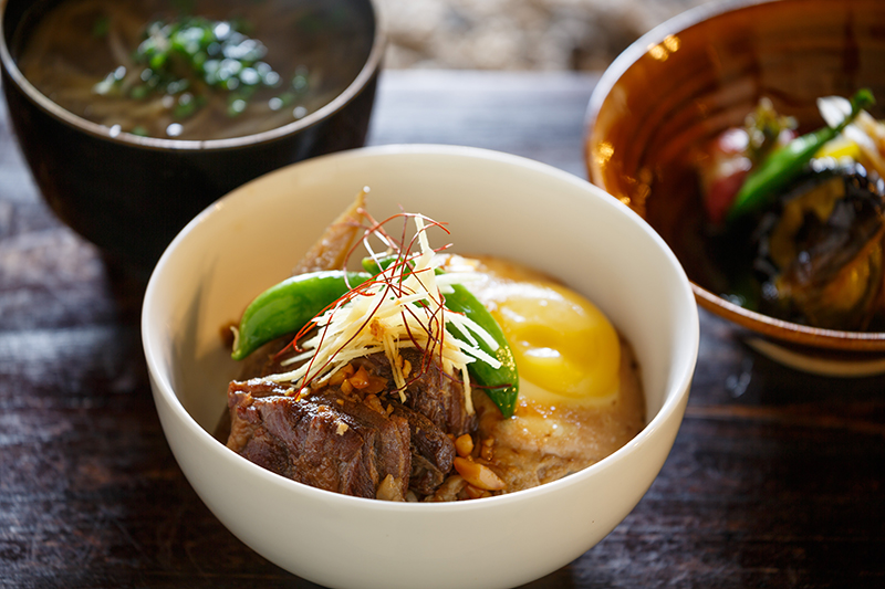 囲炉裏カフェ 里楽 - Farm Stays in UKIHA
