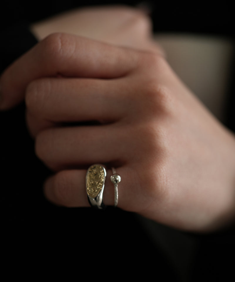 Briller Signet Pebble D P Ring – un by Tomoyo Yoshida | 公式
