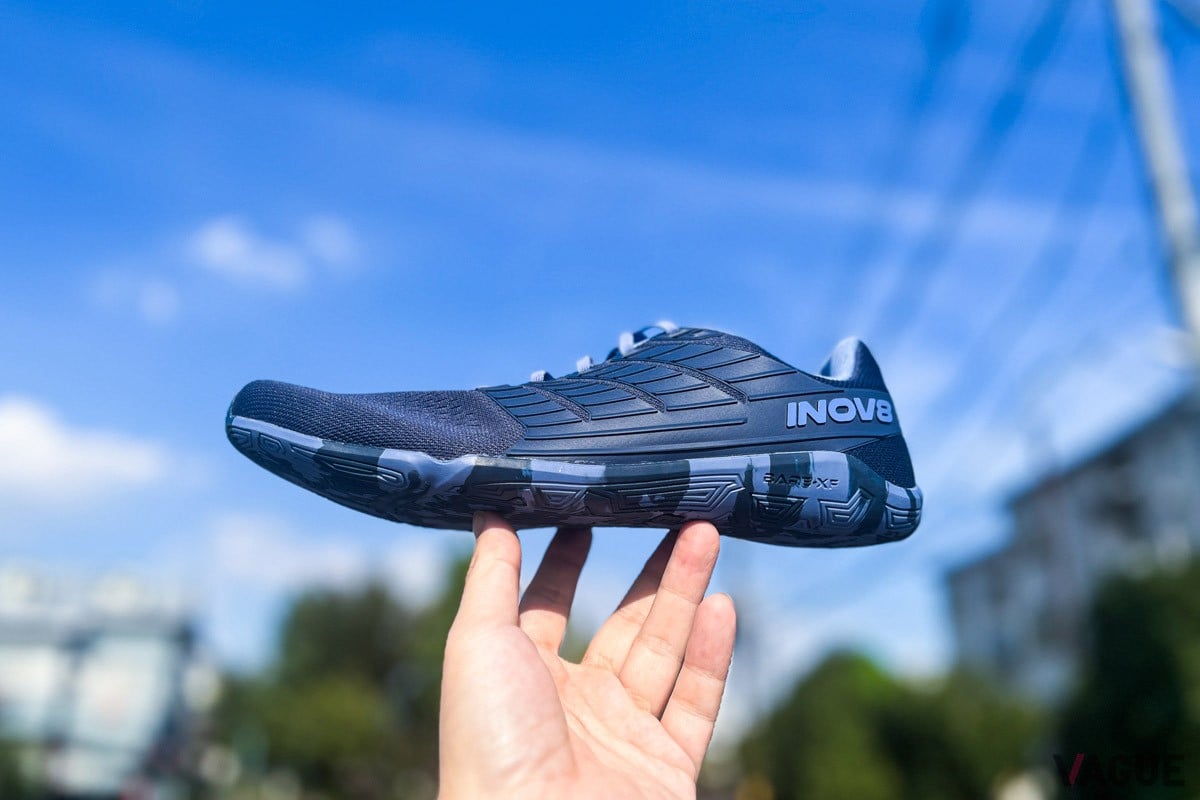 頼るのは最新クッション？ それとも“人間本来の力”？ なぜ「INOV8の