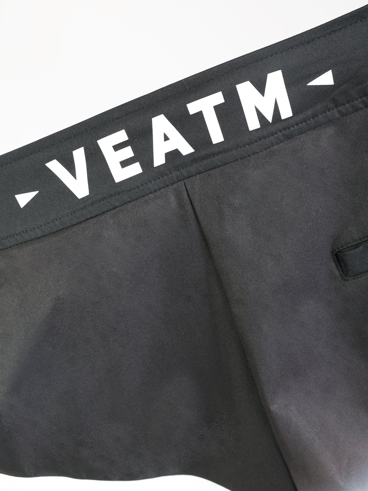 LUMINOUS LINE SURF SHORTS