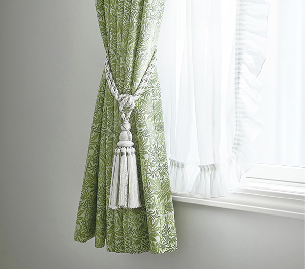 ラークスパア 〈川島織物セルコン MM3119(BE)・MM3120(LG