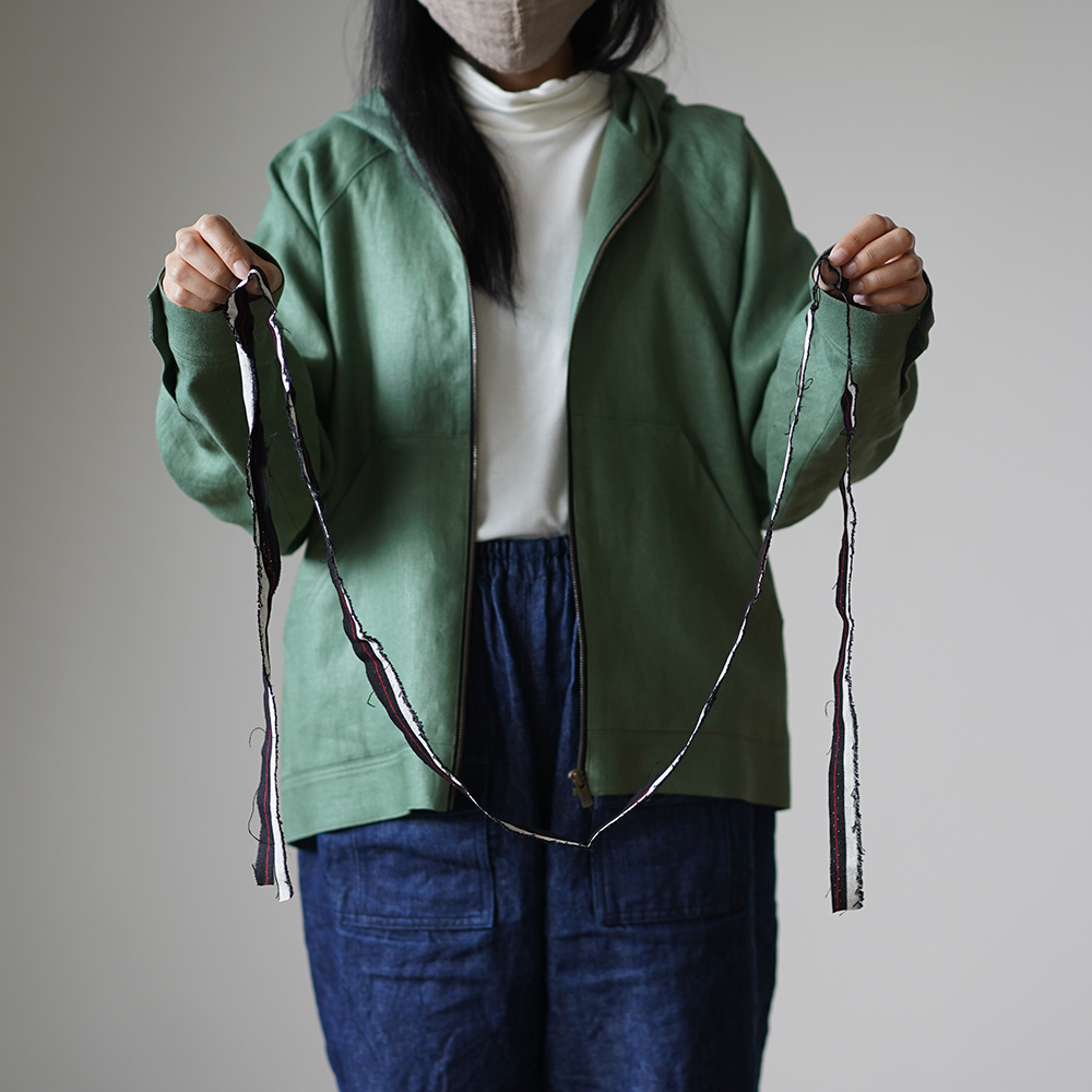 日々価格変動あり！】中身が少し見える! 細長いリネンはぎれBOX！単色