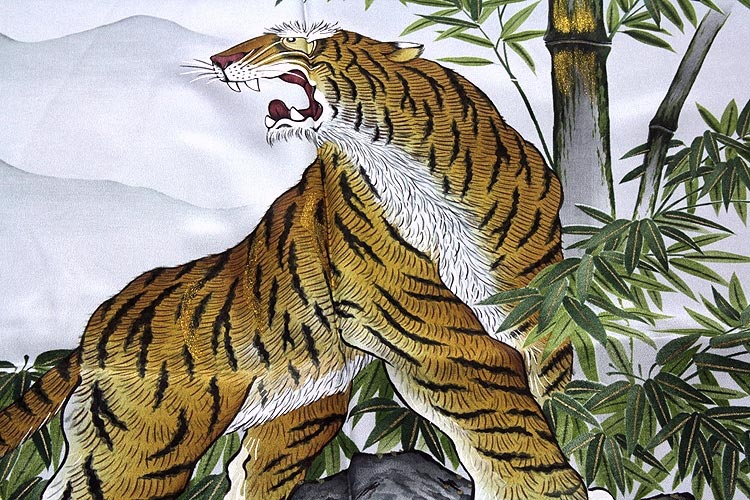 男物 「竹に虎柄」 豪華な金彩加工 絵羽 正絹 長襦袢