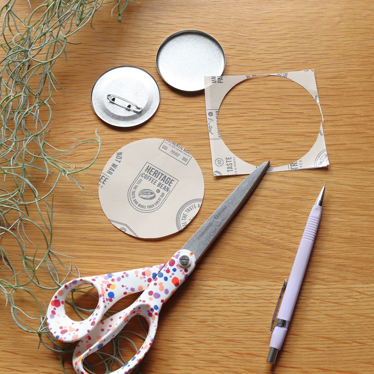 缶バッチ作成キット 57mm用パーツ 推し活 338712