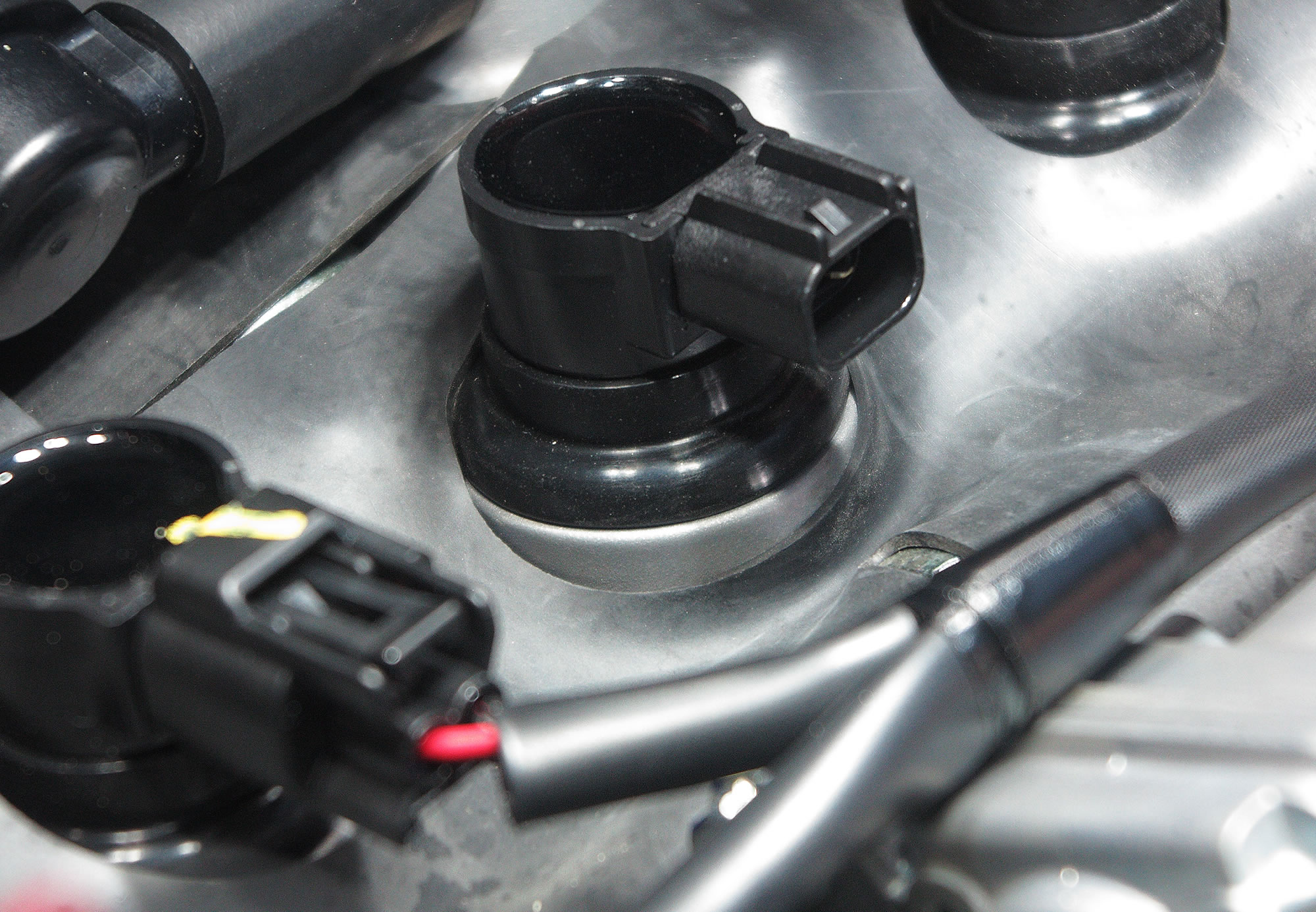 Ninja ZX-25R スパークプラグ交換