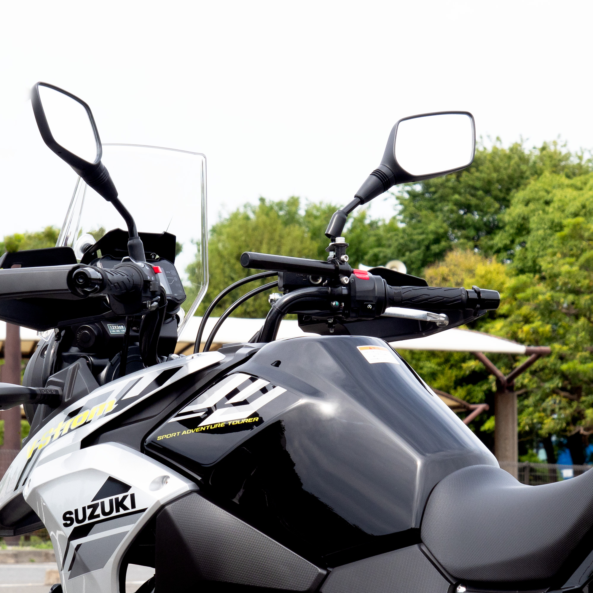 Vストローム250（DS12E）スマートフォンマウントバー - バイクパーツ