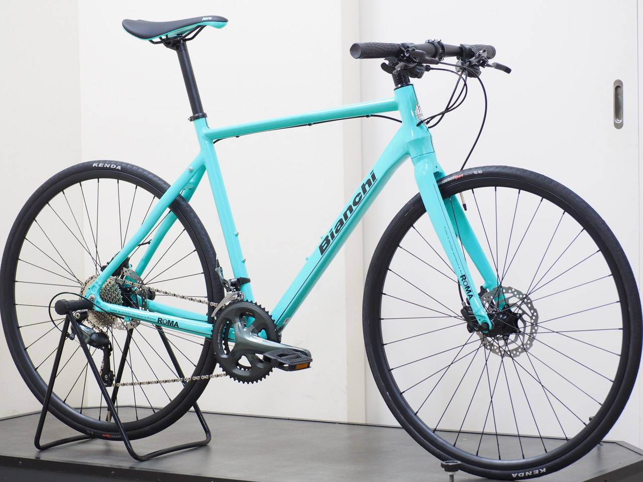 BIANCHI(ビアンキ) ROMA1(ローマ1)DISC Tiagra完成車 2020【完売