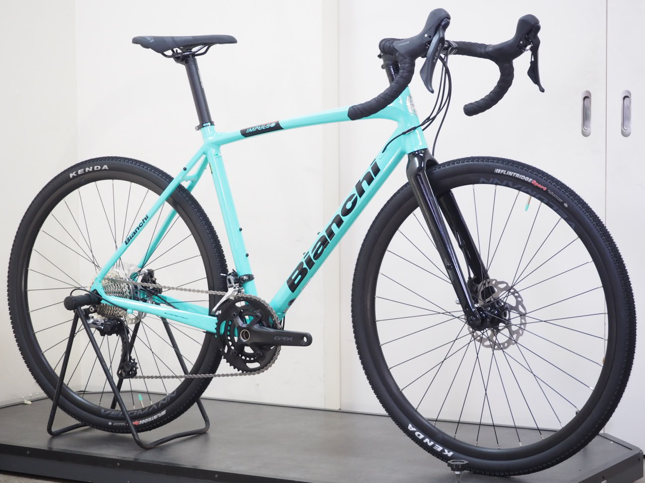 スペシャルオファー】Bianchi (ビアンキ) IMPULSO ALL ROAD DISC