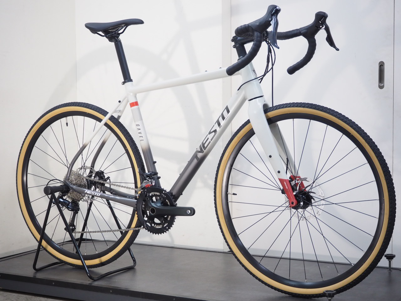 NESTO(ネスト) GAVEL(ガベル) SORA完成車 2022-23 | サイクルショップ