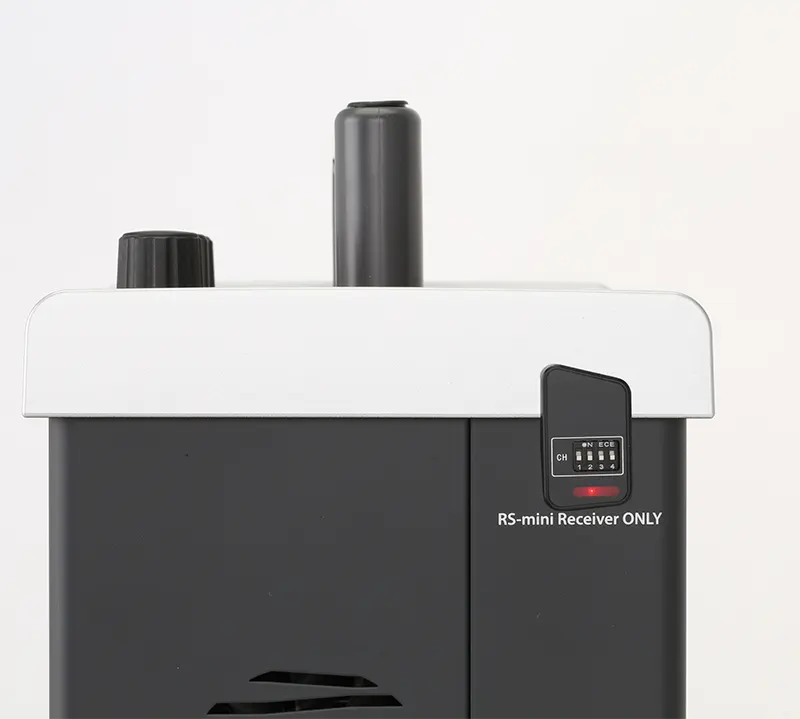 CS-2400T-RS｜ストロボ スタジオ撮影はCOMET コメット株式会社