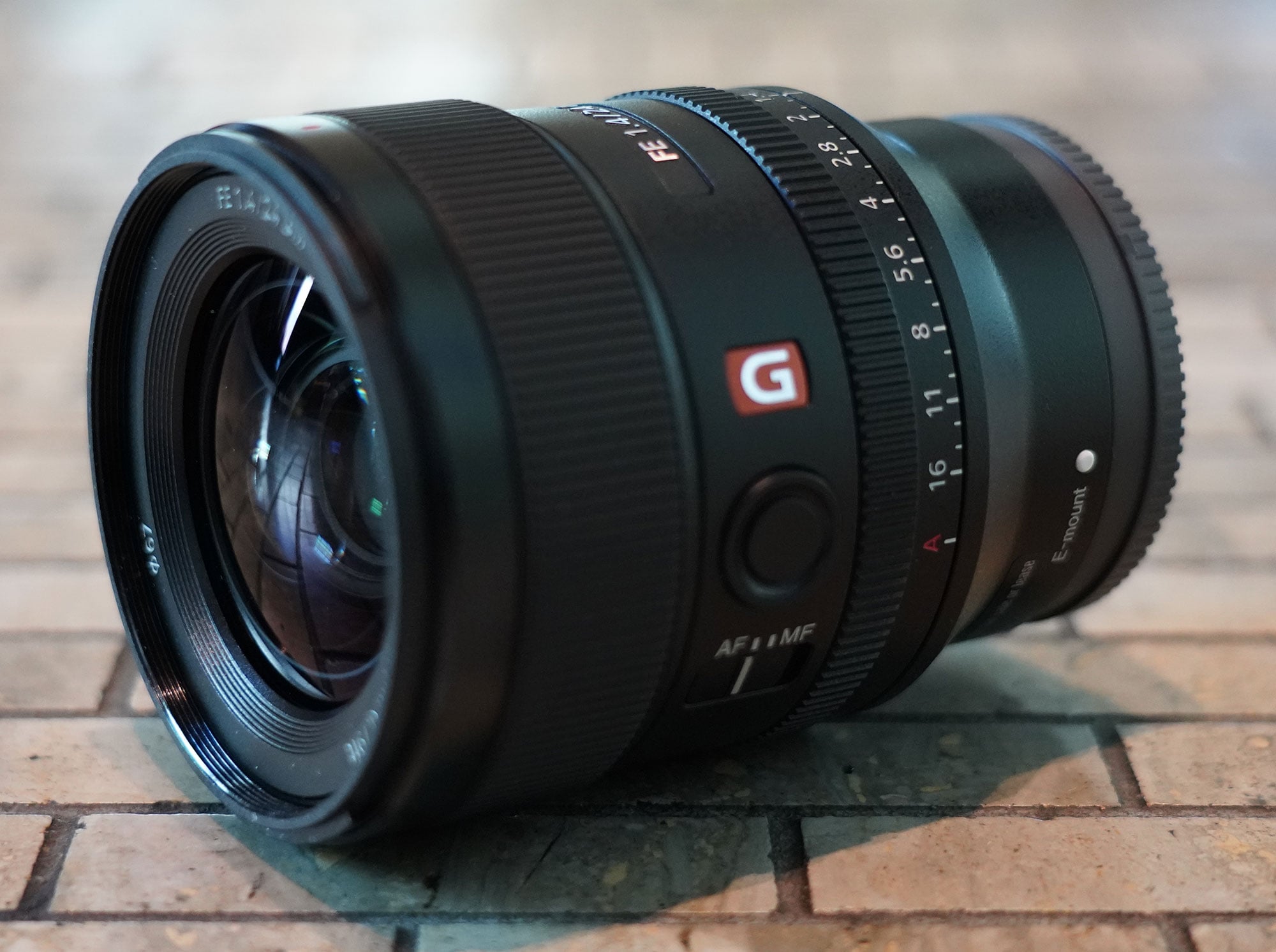 sony-fe-24mm-f1-4-gm-hero4.jpg