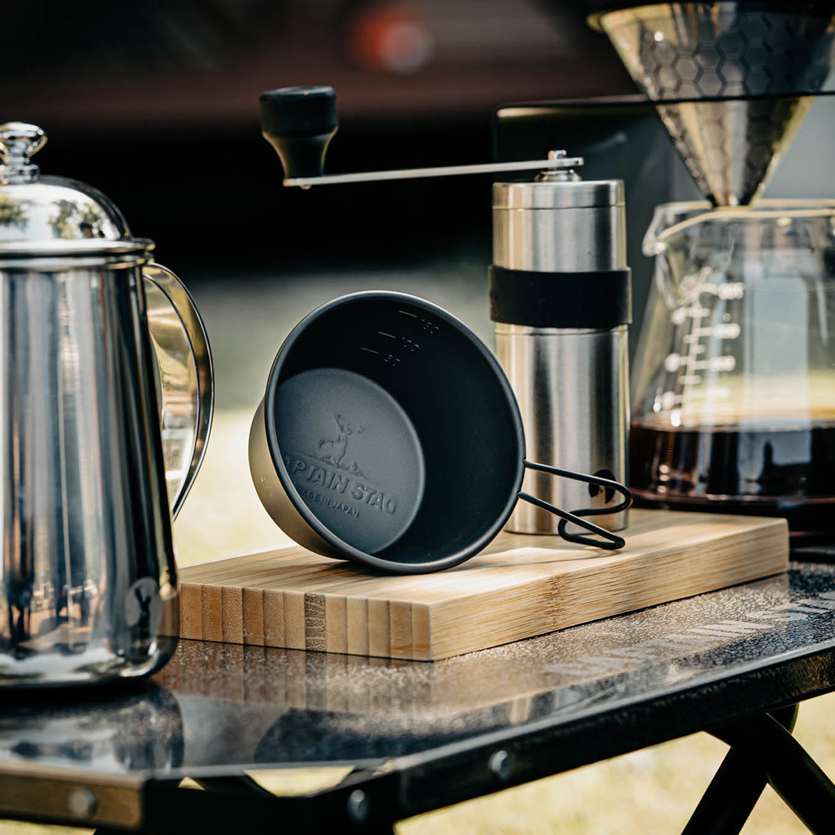 ステンレス カラーシェラカップ320ml（オキツモブラック