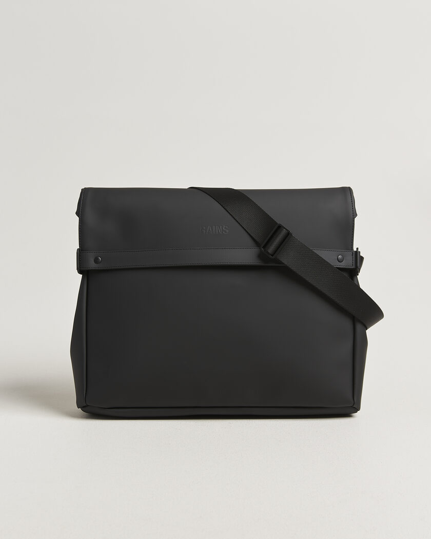 Klättermusen Gaut Messenger bag Raven at CareOfCarl.com