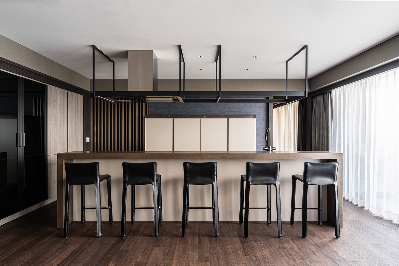 NAGOYA the TOWER- 納品事例 | カッシーナ・イクスシー