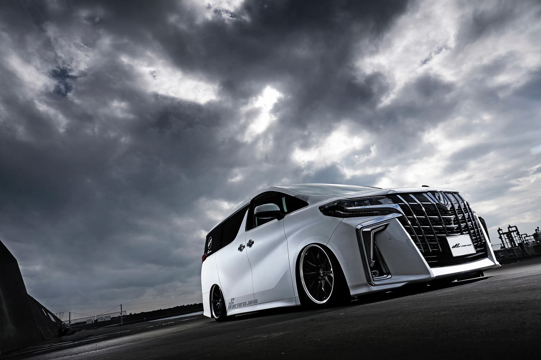 雑誌掲載＞アルヴェルパーフェクトブックに掲載されました