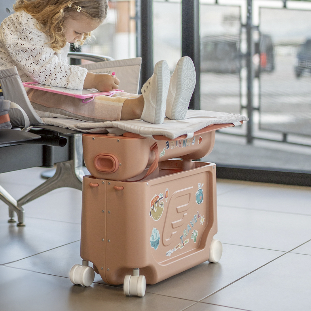 新商品】Stokke ジェットキッズ 発売｜ボーネルンドショップ 六本木