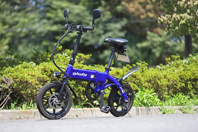 グラフィット GFR-02 試乗記】ペダル付きで坂道走行が楽に