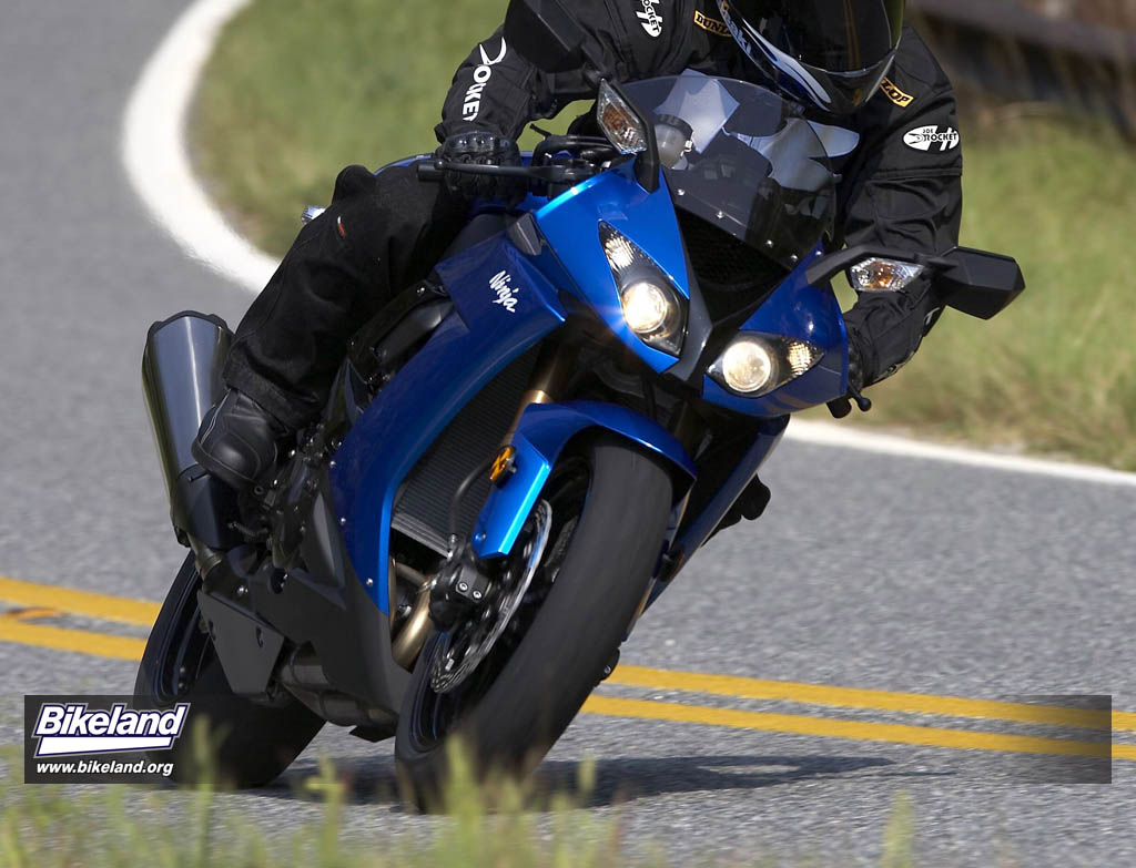 2008 ZX-10R: More pics and specs released @ ZX10R ZONE.com