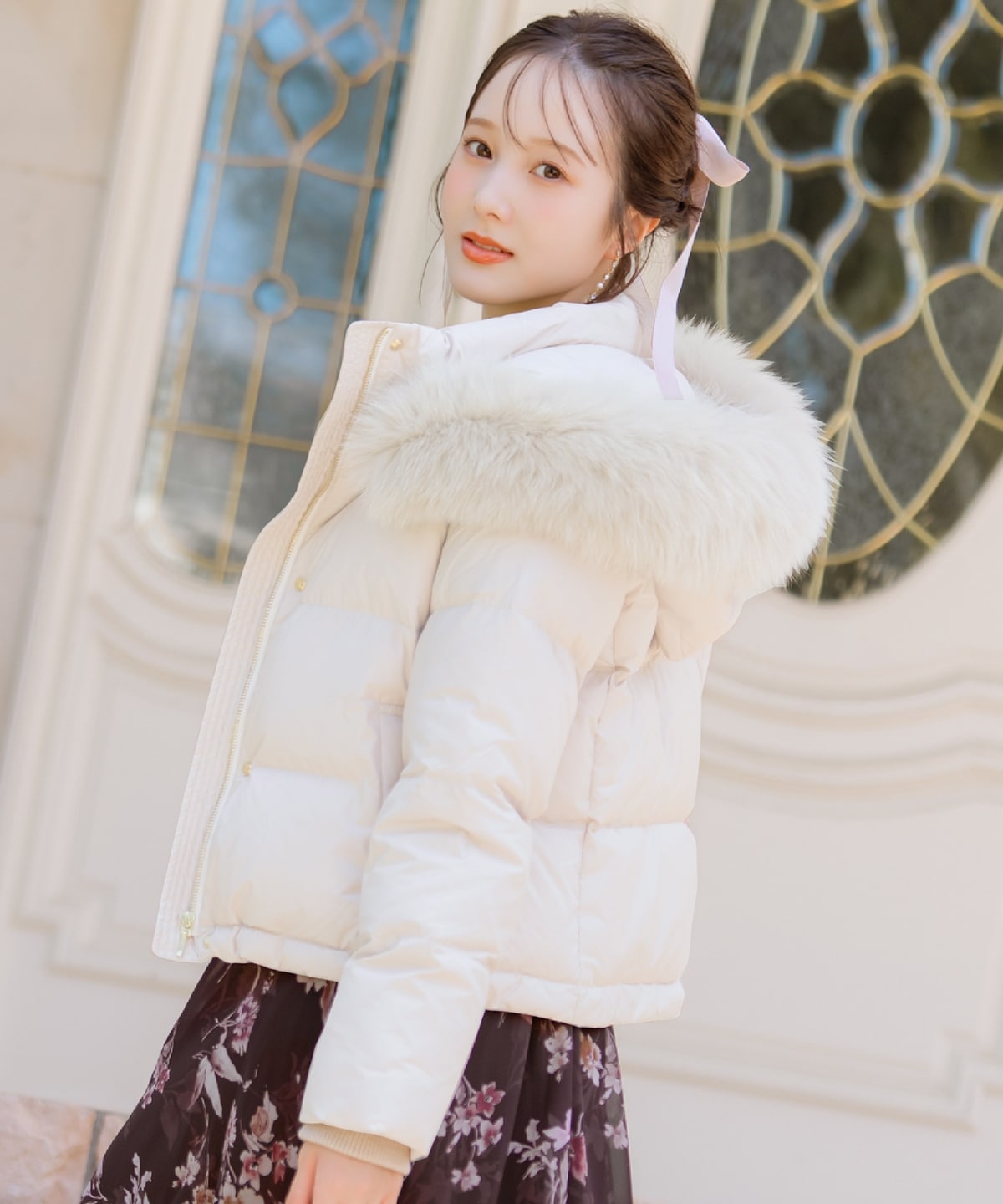 ファー付きショートダウン