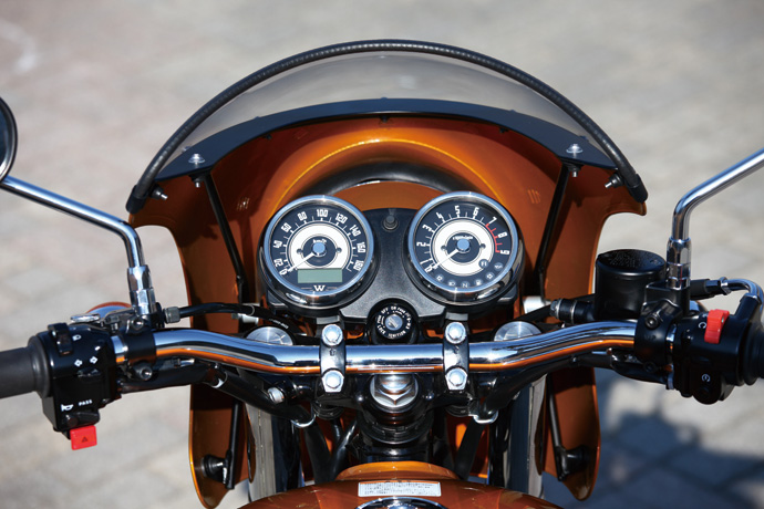 カワサキ W800 カフェスタイル 試乗レポート | 新車・中古バイク検索