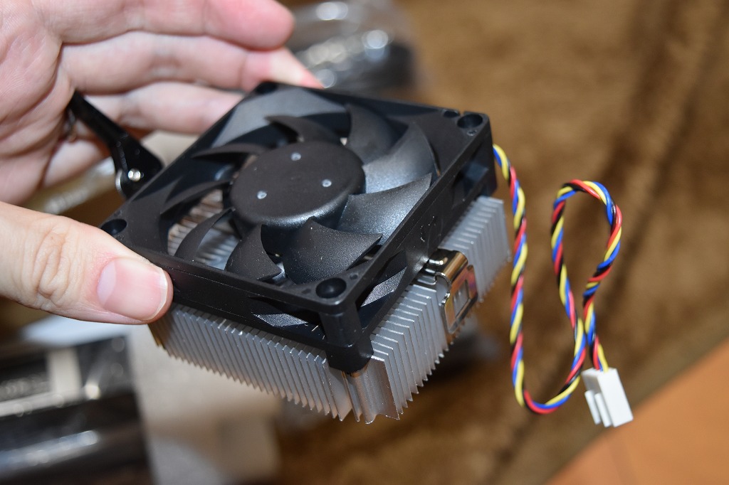 簡易レビュー】Asrock DeskMini A300はBMS PCの夢を見るか？