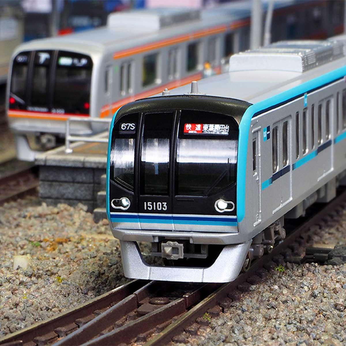 30281＞東京メトロ15000系（第53編成・行先選択式）増結用中間車6両