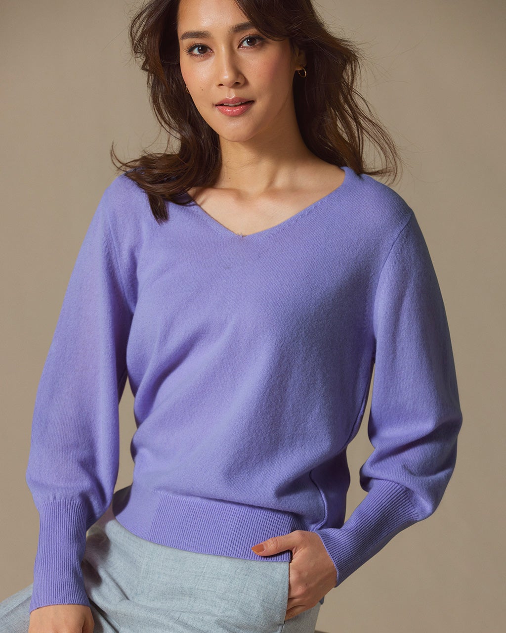 プレミアムカシミヤ・Vネックセーター/DoCLASSE