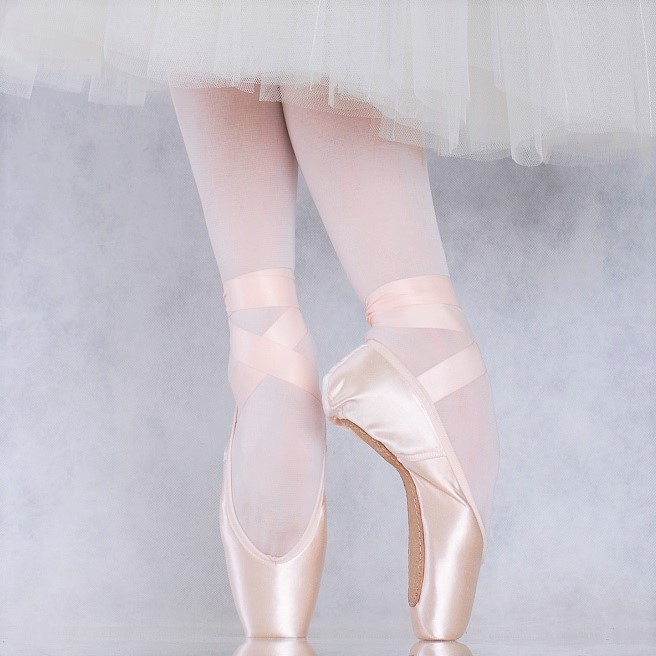 バレエ用品の【ルビン】アールクラス トウシューズ トウシューズ