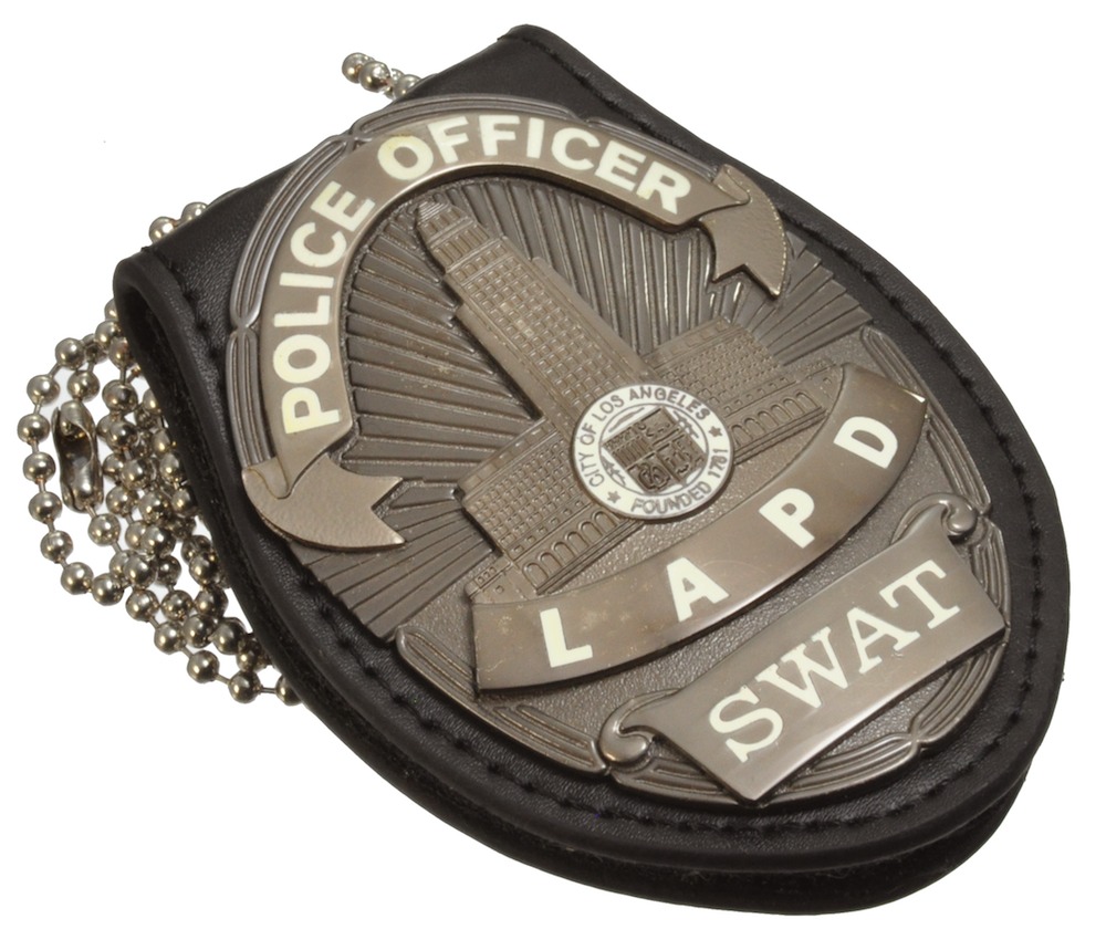 フラッシュライト等タクティカルグッズならネットDSIクラブ(大阪市西区)