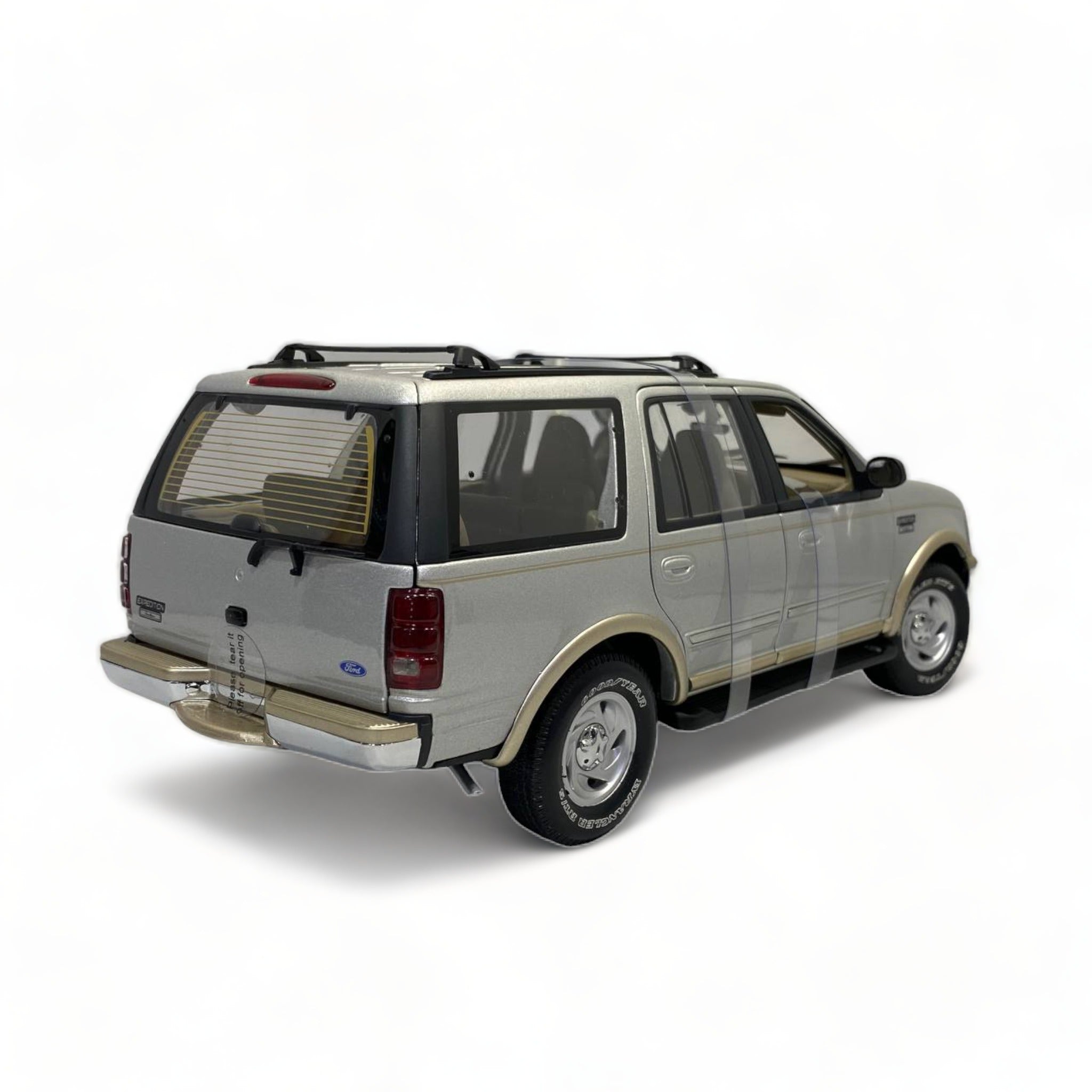 UT Models Ford Expedition (1/18 Scale) – dturman.com